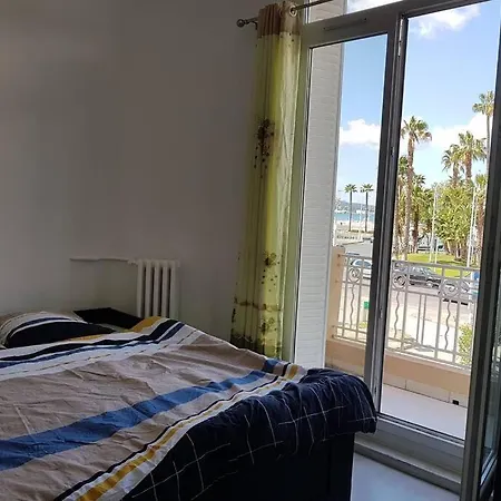 Charming Studio With Sea View For 4 People Apartment Toulon